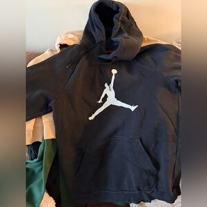 Jordan Pullover Hoodie – Black (Size M)